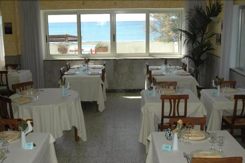 Hotel Villa Ambra Orbetello Extérieur photo