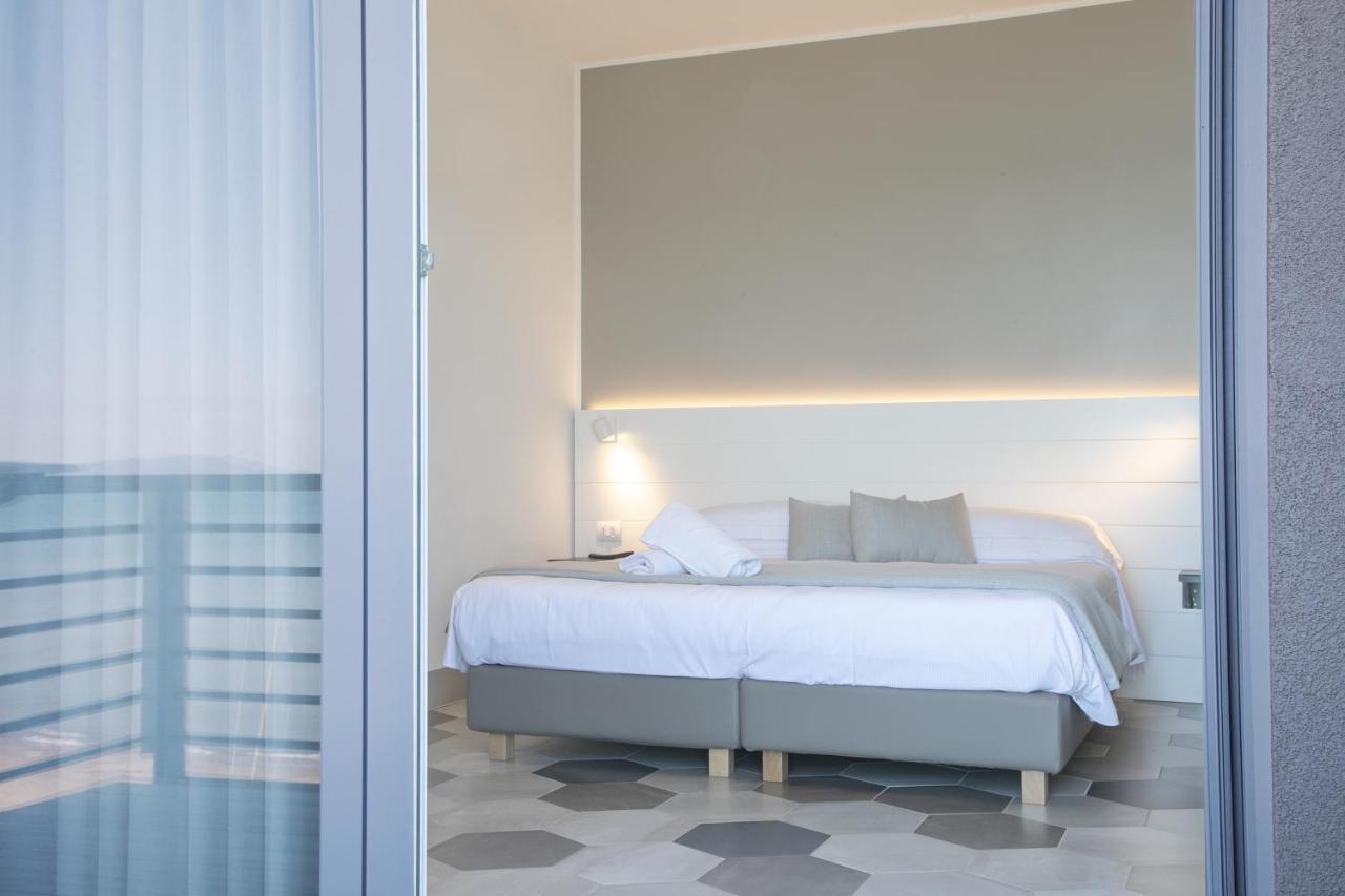 Hotel Villa Ambra Orbetello Extérieur photo