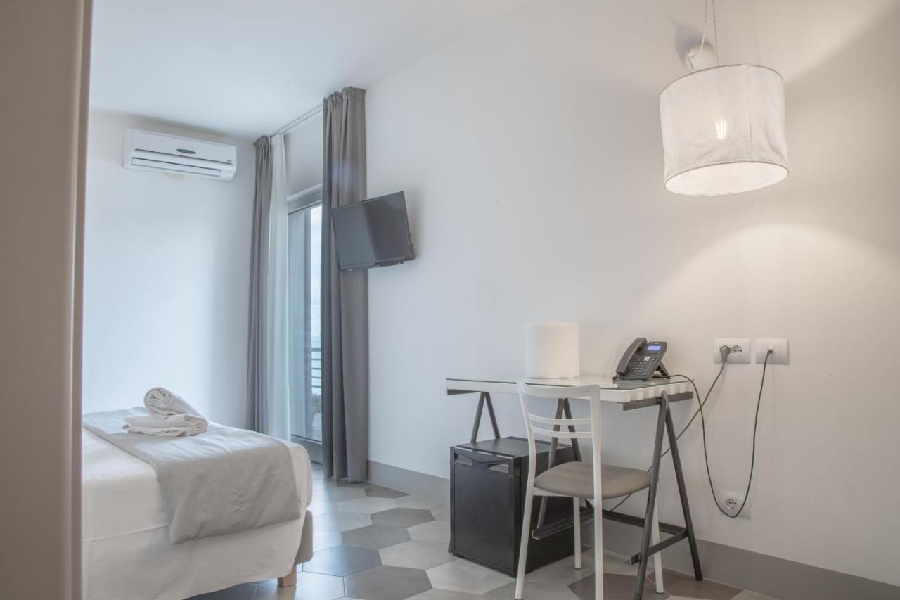 Hotel Villa Ambra Orbetello Extérieur photo